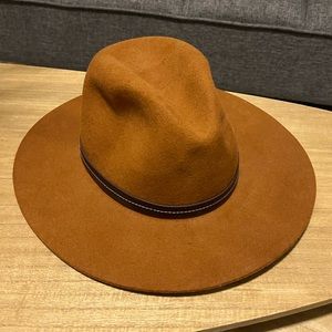 Felt fedora